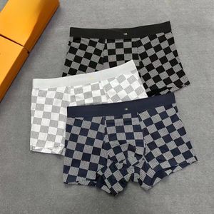 Brede tailleband shorts modieus en klassiek geruite patroon heren ondergoed v u verhoogd ontwerp comfortabel heren ondergoed