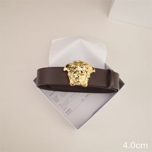 Largeur 4,0 cm designers ceinture pour hommes ceintures têtes de luxe Gold boucle en cuir en cuir