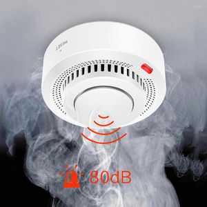 Sensor de humo WiFi inalámbrico 70db alarma de detección de incendios aplicación Tuya monitoreo en tiempo Real alimentado por batería para la seguridad de la cocina del hogar
