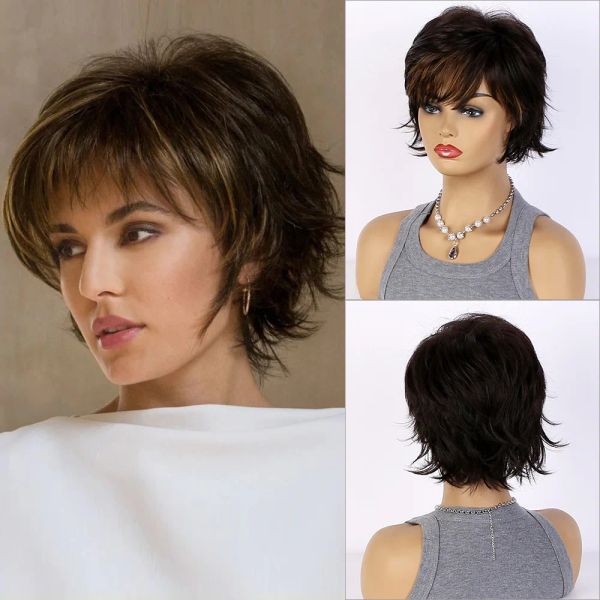 Perruques oucey coiffes synthétiques perruques pour les femmes Pixie coupée à perruque courte avec une bangs naturel wig ondule femme noire brun blonde perruque blonde femme