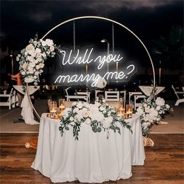 ¿Quieres casarte conmigo? Letreros de neón personalizados para la decoración de la boda. Dar nombre. Luces LED.