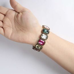 Vent brillant diamant placage coloré Hip Hop Rap accessoires pièce à main HIPHOP genre Bracelet sous-culture