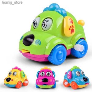 Wind-up speelgoed Childrens Cartoon mechanisch speelgoed creatief wikkelende speelgoedauto's kleine dieren baby geschenken nieuwe Y240416