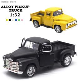 Toys Wind-Up Classic 514-UPS Childrens Truck 1 32 Ratio Ribbed Back Die Alloy And Toys Christmas Collecteurs Car Boys Toy Car Y240416