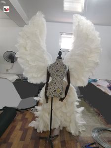 Décoration de fête de mariage, plumes d'autruche blanches, ailes d'ange, accessoires de photographie créatifs
