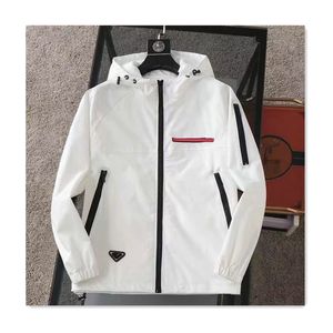 Chaqueta de diseñador a prueba de viento para hombre, prendas de vestir exteriores para hombre, moda de alta calidad con capucha, logo rojo, logo triangular, chaqueta de diseñador, chaqueta informal cálida para exteriores, abrigos para hombres