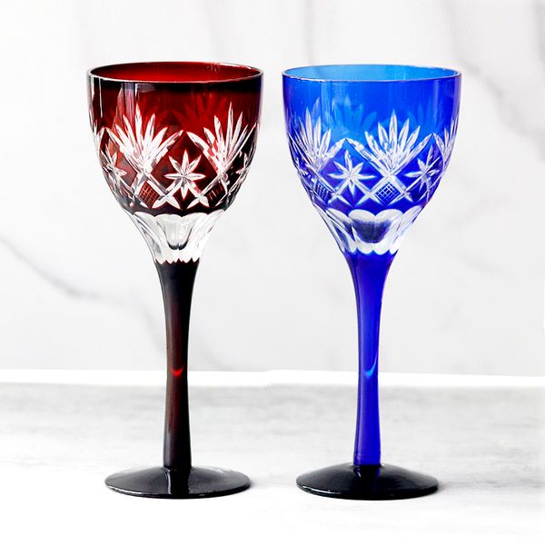 Verres à vin 2 pièces en verre Gobelets en verre taillés à la main pour effacer le cristal Edo Kiriko Bleu Rouge Verres à pied Cadeau de mariage 69in 53oz 230818