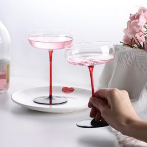 Wijnglazen 220 ml Crystal Red Black Cocktail Glass Champagne Goblet Creative Personality Martini Wedding Cup Party Gifts