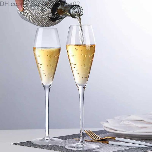 Bicchieri da vino 2 pezzi Calice da champagne Bicchiere di cristallo senza piombo Dolce scintillante Bar Matrimonio Famiglia Drink Q240124