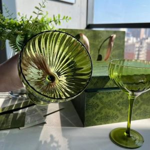 Wijnglazen 2 stuks reliëfglazuur glas kristallen beker merk retro waterwijnstok patroon geschenkdoos home decor luxe kerst