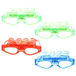Casas de vino 4 PCS 2024 Fiesta Año de gafas de fiesta Props de lentes de lente de lente anteojos Gafas de sol con brillo de plástico brillante
