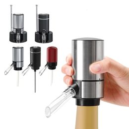 Wijnglazen Beluchter Dispenser Bar Accessoires Elektrische Rode Whisky Karaf Schenker Automatische Beluchten Schenkers Party Keuken Gereedschap 230725