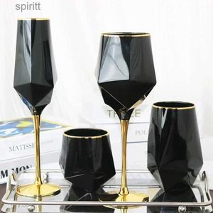 Verres à vin Bordure en or noir Tasse à vin rouge Tasse irrégulière polyvalente Verre à champagne Verres à pied Gobelet Tumbler Party Wedding Drinkware Cups YQ240105