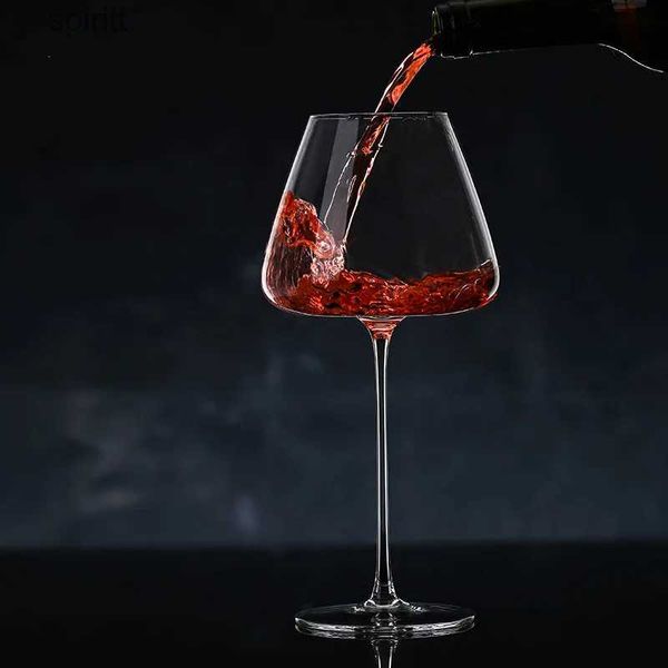 Verres à vin Creative 550-650Ml fond convexe verre à vin rouge fait à la main cristal ultra-mince Bourgogne Bordeaux gobelet Art grand ventre tasse de dégustation YQ240105