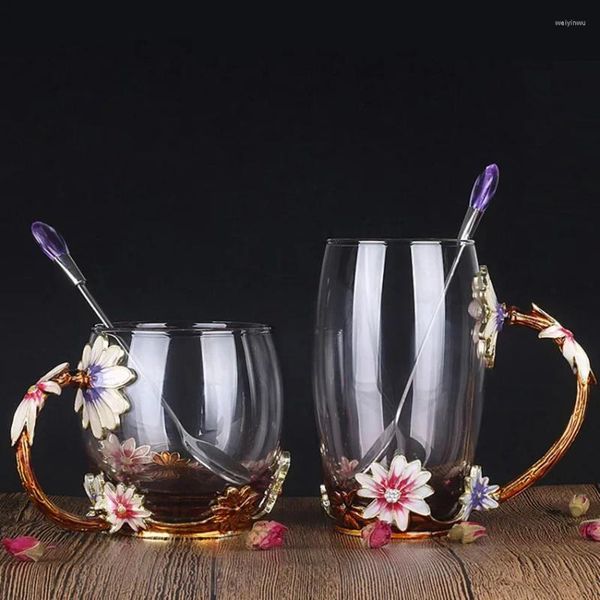 Lunes à vin créatives transparents transparents Crystal Modèles en verre tasse de verre pour le thé cadeau de mariage à la maison.