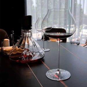 Verres à vin Verre à vin rouge européen fait à la main en verre de cristal moulé par soufflage, tasses de fondue de grande valeur pour restaurant à vin.L240323