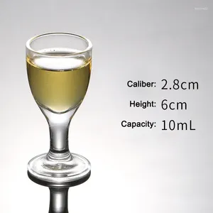 Casas de vino Base pesada Herramienta de consumo de vidrio blanco bebedor Copa de estilo artesanal adecuada para licor de alto contenido THJ99