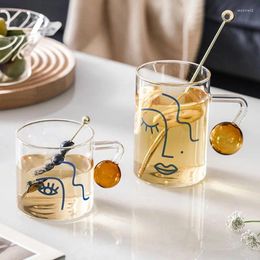 Vasos de vinos Estilo Ins Taza de café con leche transparente Copa de desayuno linda con mango esférico Casta abstracta Vidretes creativos Tailla creativa