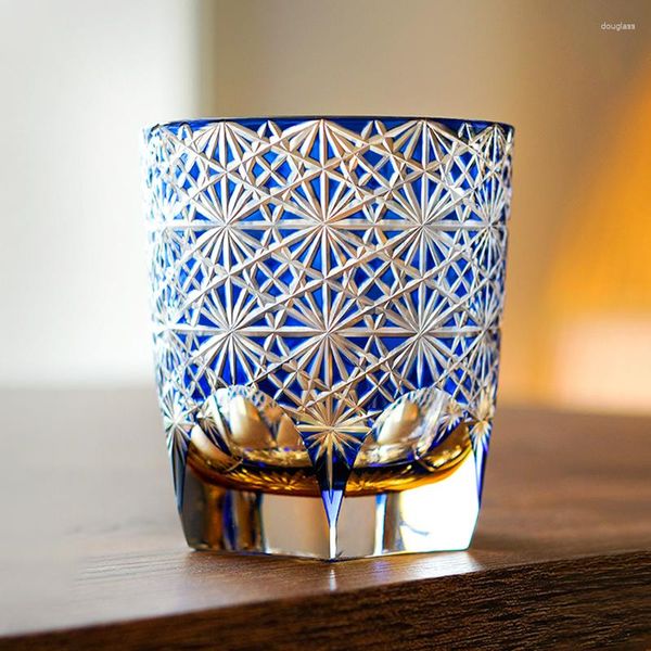 Copas de vino JINYOUJIA-Japonés Edo Kiriko Blue Daisy Vaso para beber Corte a mano Cristal Whisky Vodka Nivel de colección