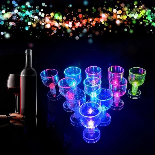 Copas de vino Flash LED Cambio de color Activado por agua Iluminar Champán Cerveza Whisky 50 ml Vaso para bebidas Diseño elegante Vaso para beber Cóctel Novedad