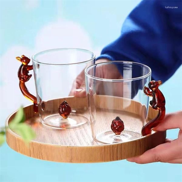 Verres à vin Moderne Simple Créatif Écureuil Forme Tridimensionnelle Verre Haute Borosilicate Résistant À La Chaleur Chauffable Poignée Tropicale Eau