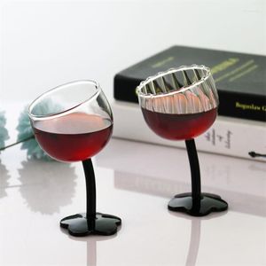 Verres à vin moderne simple tête tordue fleur mignonne gobelet antique transparent motif vertical rétro français romantique verre à champagne