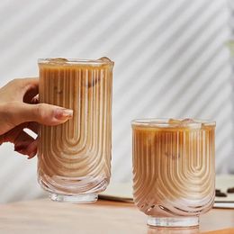 Wijnglazen Niche Glass American Ice Latte Coffee Cup Handgemaakte kleine u Juice Cups Water Mok Drink Mokken eenvoudige stijl Kawaii Wave
