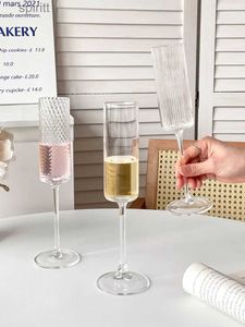 Verres à vin Nordique couleur unie grands verres à Champagne maison verre tasse Liqueur mousseux verres à vin paire créative verres à Cocktail YQ240105