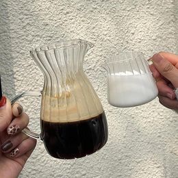Wijnglazen Nordic Vintage Ins Windglas Gestreepte Kleine Melk Cup Coffee Pot kan containersaus toevoegen Leuke kopjes