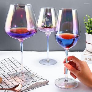 Verres à vin Verre rouge Champagne éblouissant vent nordique grand célébrité gradient whisky boive ins diagonal Internet coloré