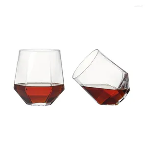 Verres à vin Ensemble de 2 350 ml de verre de whisky polygone à la main créatif pour le bar à la ménage quotidien mélangé à boisson mélangée