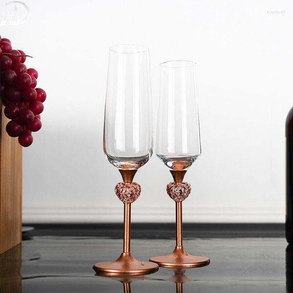 Copas de vino Copa de champán en forma de corazón de melocotón plateado Vidrio transparente hueco Rojo Europeo creativo para regalo de boda