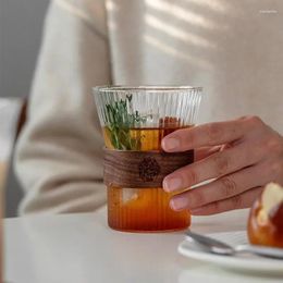 Verres à vin verticaux résistant à la chaleur, tasse d'eau, thé, poinçon à main, oreille suspendue, café, tasses à thé d'isolation thermique nervurées de haute valeur