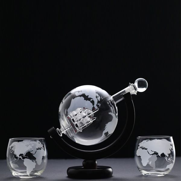 Copas de vino Whisky Decanter Globe Wine Aerator Glass Set Velero Skull Inside Crystal con soporte de madera fina Licor Decanter para Vodka Cup 230718