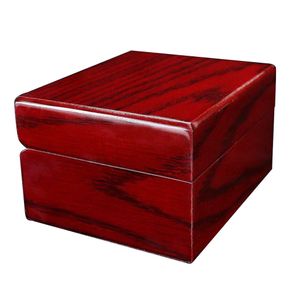Boîte d'affichage en bois rouge en bois rouge