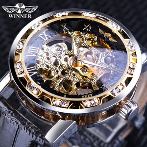 Winnaar Zwart Gouden Retro Lichtgevende Handen Mode Diamond Watch Display Mens Mechanical Skeleton Polshorloges Klok