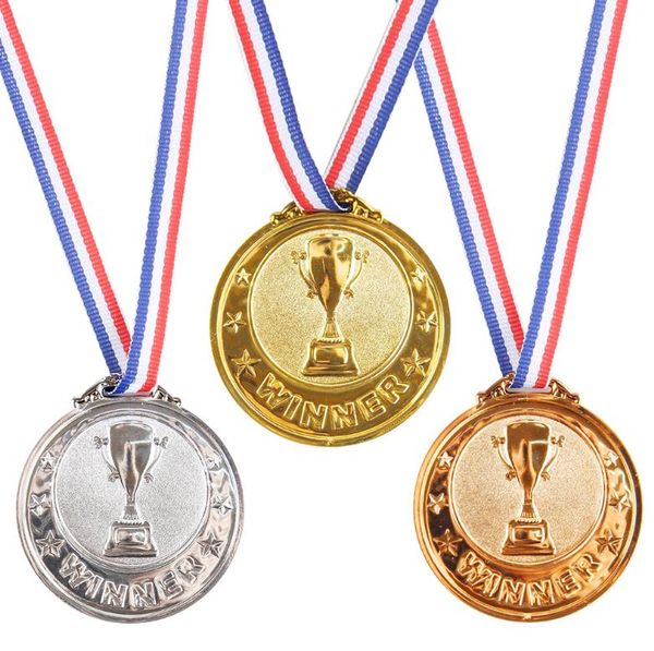 Vainqueur des médailles d'or Trophée des récompenses avec lanière Ruban Jeu de sport Événements pour enfants Salles de classe Compétitions Faveurs
