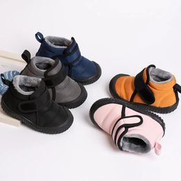 Zapatos de algodón cálidos para bebés de invierno, botas altas de princesa para niñas, botas cortas impermeables para niños, botas de nieve de piel gruesa para -15 grados 240108