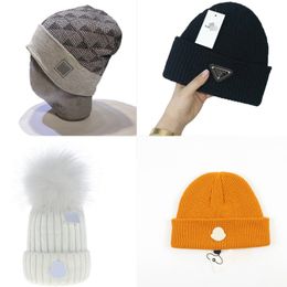 Bonnet d'hiver chapeaux de créateurs pour hommes casquettes ajustées femmes en plein air chaud Couples lettre chapeau de laine tricoté