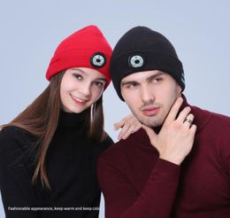 Wintermuts Unisex Beanie Zachte gebreide muts Draadloos Bluetooth 50 Smart Cap Stereo hoofdtelefoon met LED-licht met OPP9118918