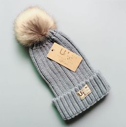 Winter Beanie Monclair hoed vrouwen heren ontwerper authentieke gebreide hoed oversized fox fur ball officiële website