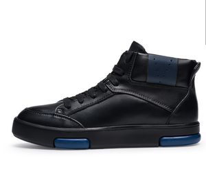 Hiver Black épais Tissu de base Mid-Top Luxurys Boots Men Fall Fall British Trend Brandhed Boot Hight-Top Coréen Casual Men's Designer Chaussures 38-47