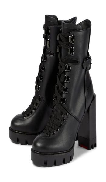 Hiver Boot Woman Nom Brand Botkle Boots Macademia Gentine Leather Ankles Boots Martin Boots Black et avec la mode à lacets Chunky Heel6927549