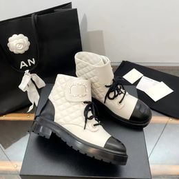 Martin laarzen van topkwaliteit Dames luxe designer winter lederen regenlaarzen platte gesp zwart wit outdoor reizen klim herenlaars Casual schoenen lopen wandeling dame