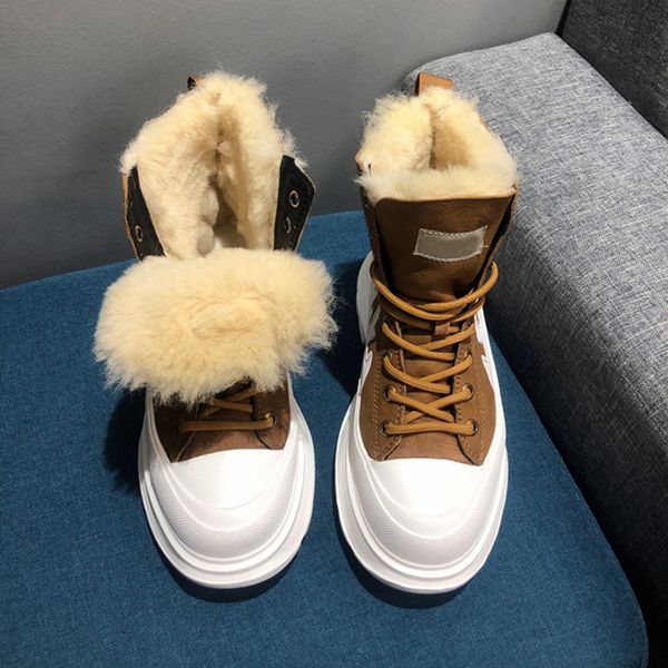 Botas de invierno Botas de nieve Mujer Mujer 2022 Fashion Flished Sheepskin Boot Boot Fleece Platform sin deslizamiento para mujeres Logotipo personalizable