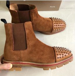 Hiver Marque Hommes Melon Spikes Bottines Lug Semelle En Cuir De Veau Robe De Noce Martin Bottillons Gentleman Moto Bottes EU38-46 Avec Boîte