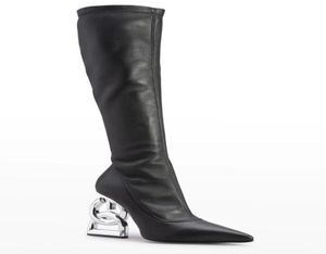 Wintermerken Keira Heels Pop lederen laarzen Baraque High Heels Silvertone Logo Lettering Long Knie Boot Black Stretch Pointed Toe9826473