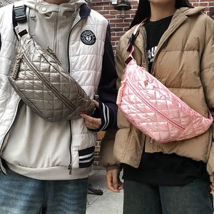 Hiver décontracté femmes sacs de poitrine Fanny Pack coton rembourré sac de taille unisexe épaule sac à bandoulière solide taille Packs pour les filles 240106