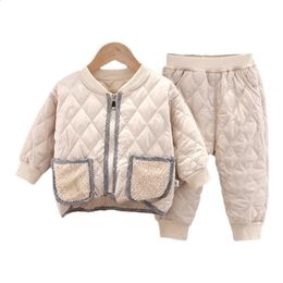Hiver enfants garder au chaud vêtements automne enfants garçons filles épaissir coton veste pantalon 2 pièces ensembles bébé infantile survêtements décontractés 240118