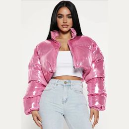 Invierno Lindas Mujeres brillantes Pin rosa PU Jackets de cuero de cintura alta de cintura delgada Sutiras con cremallera esponjosa chaqueta corta parkas abajo 240326